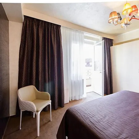 Hotel Mysterius Carnival 3*