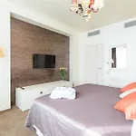 Hotel Mysterius Carnival 3*